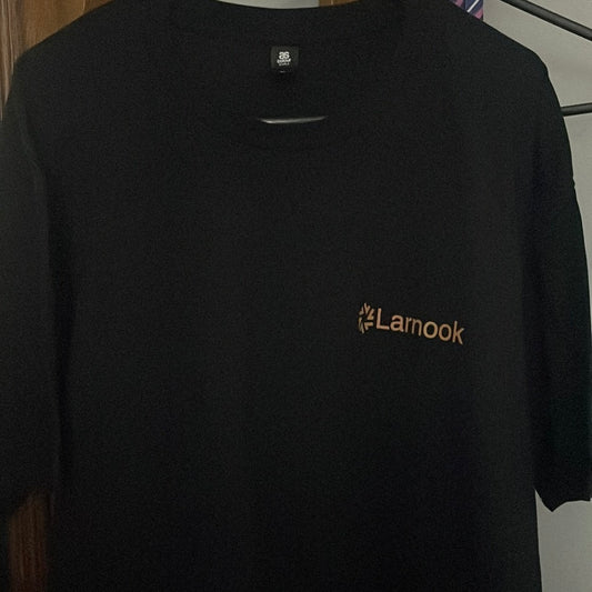 Larnook tee shirt